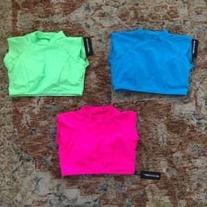 PrettyLittleThing High Neck Short Sleeve Swim Top Women’s US 2-4